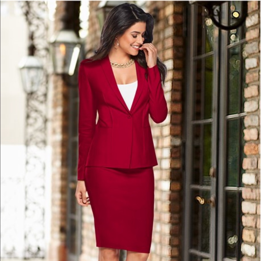 Venus burgundy blazer